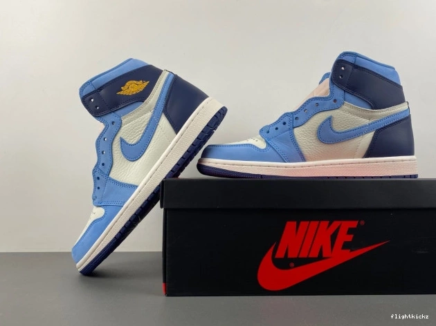 Jordan First FD2596-400 1 High Air in OG Flight WMNS 0930
